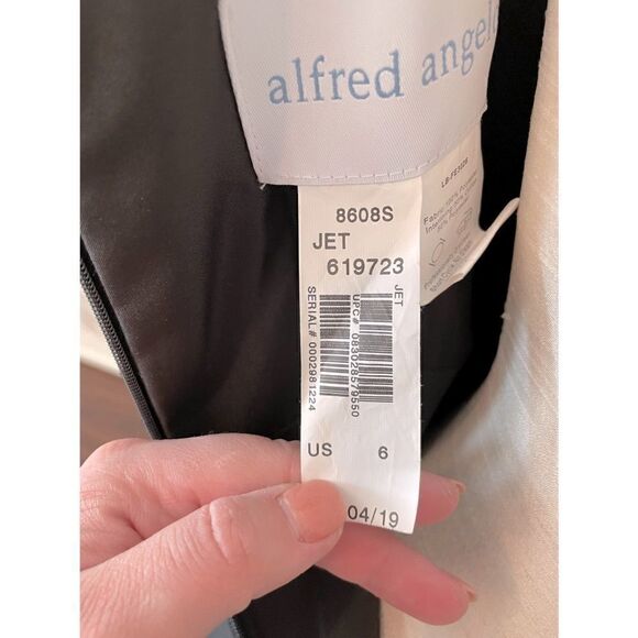 🆕 NWT Alfred Angelo One Shoulder Black Fit-n-Flare Dress Size 6 - Picture 9 of 9